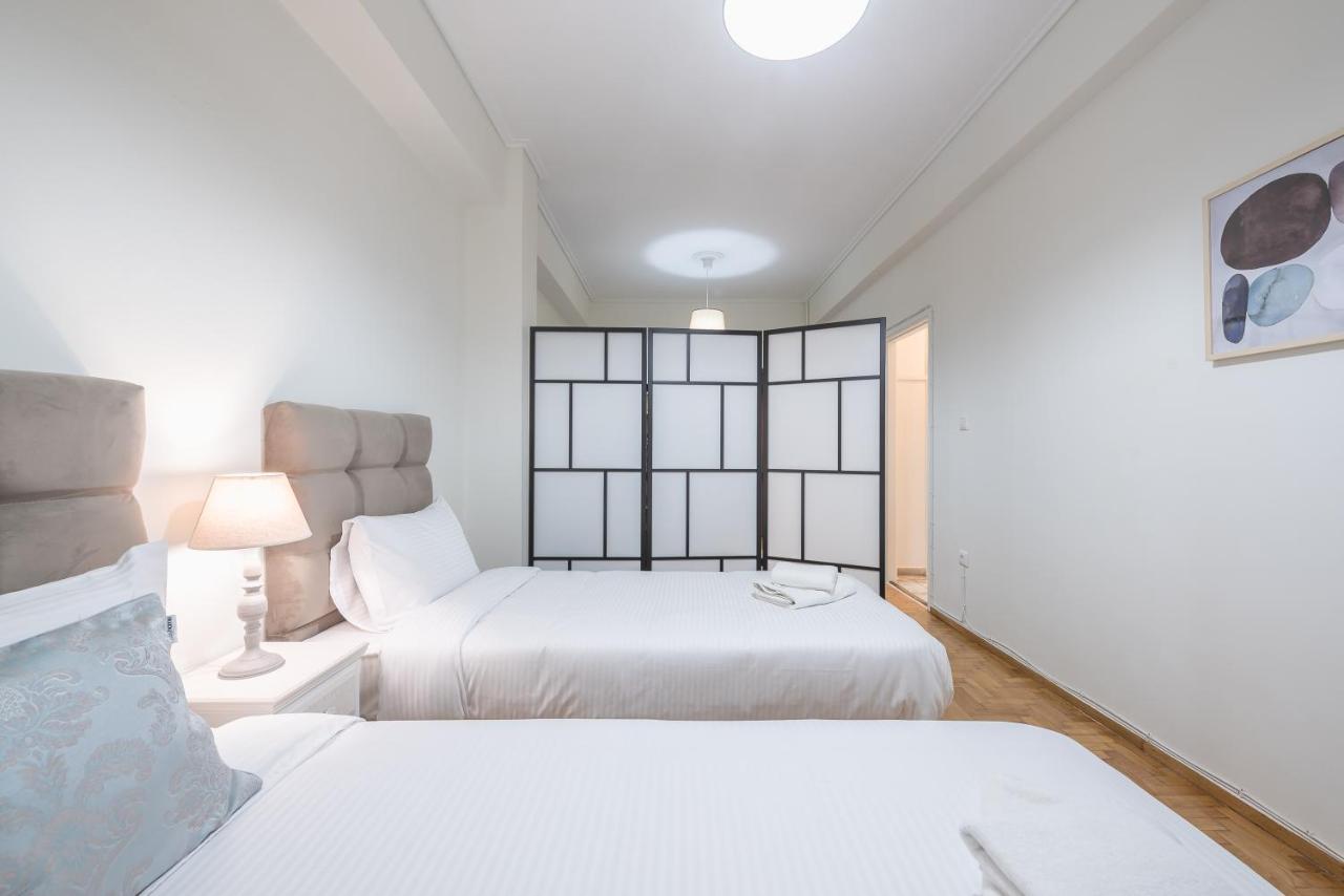 Athens Apartment Nina,1 Minute From Metro Station Extérieur photo