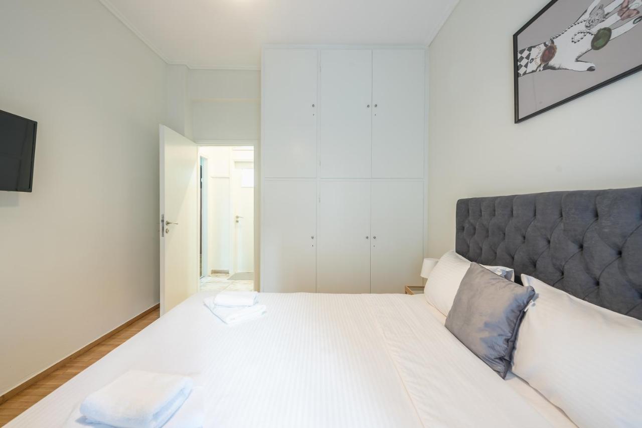 Athens Apartment Nina,1 Minute From Metro Station Extérieur photo